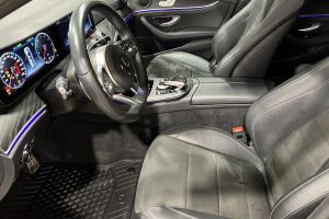 Mercedes-Benz E esikatselu 8