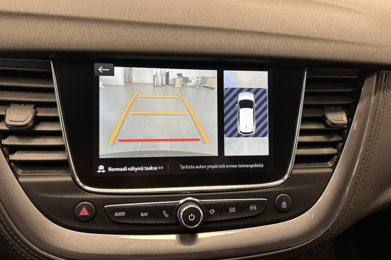 Opel Grandland X iso kuva 15