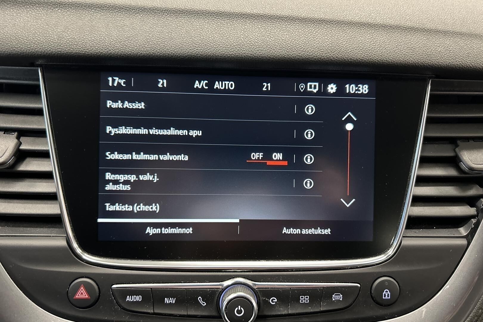 Opel Grandland X iso kuva 27