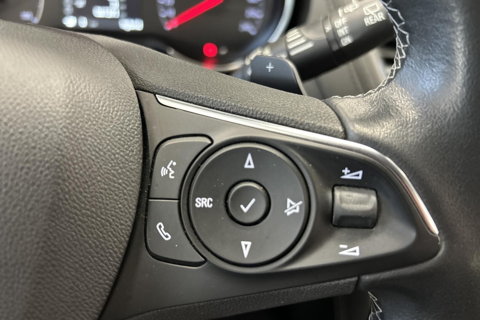 Opel Grandland X iso kuva 13