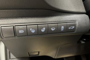 Toyota Corolla esikatselu 16