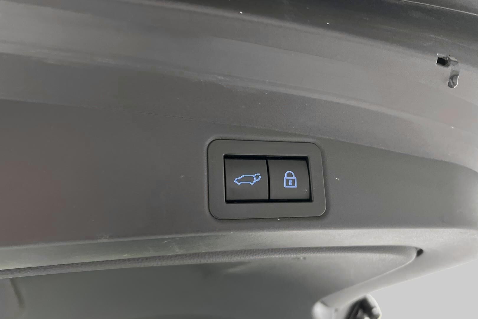 Toyota Corolla iso kuva 18