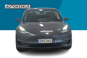 Tesla Model 3 esikatselu 20