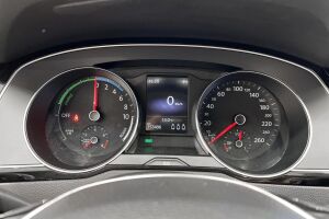 Volkswagen Passat esikatselu 14