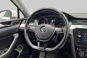 Volkswagen Passat esikatselu 32