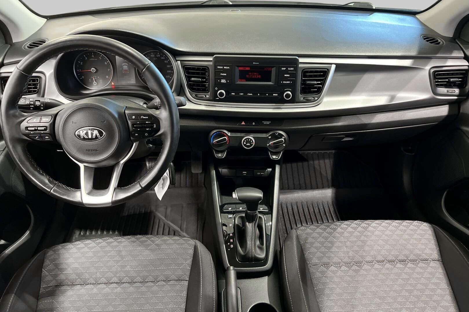Kia Rio iso kuva 11