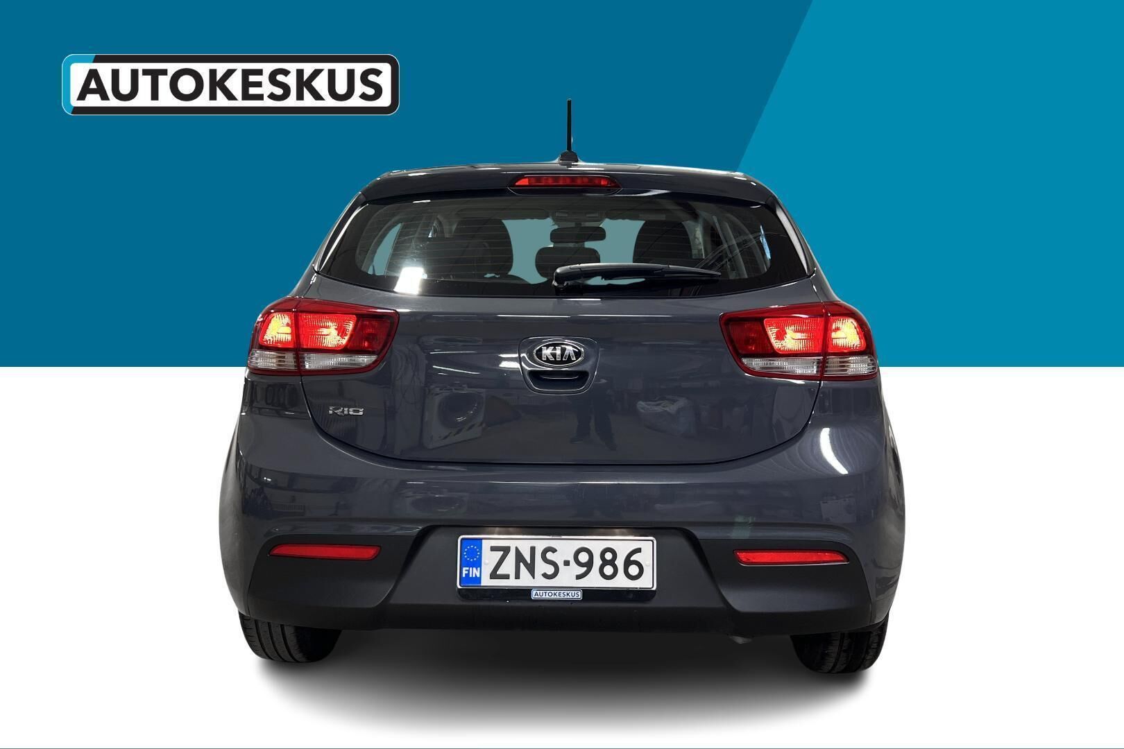 Kia Rio iso kuva 17