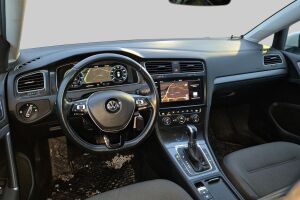 Volkswagen Golf esikatselu 1