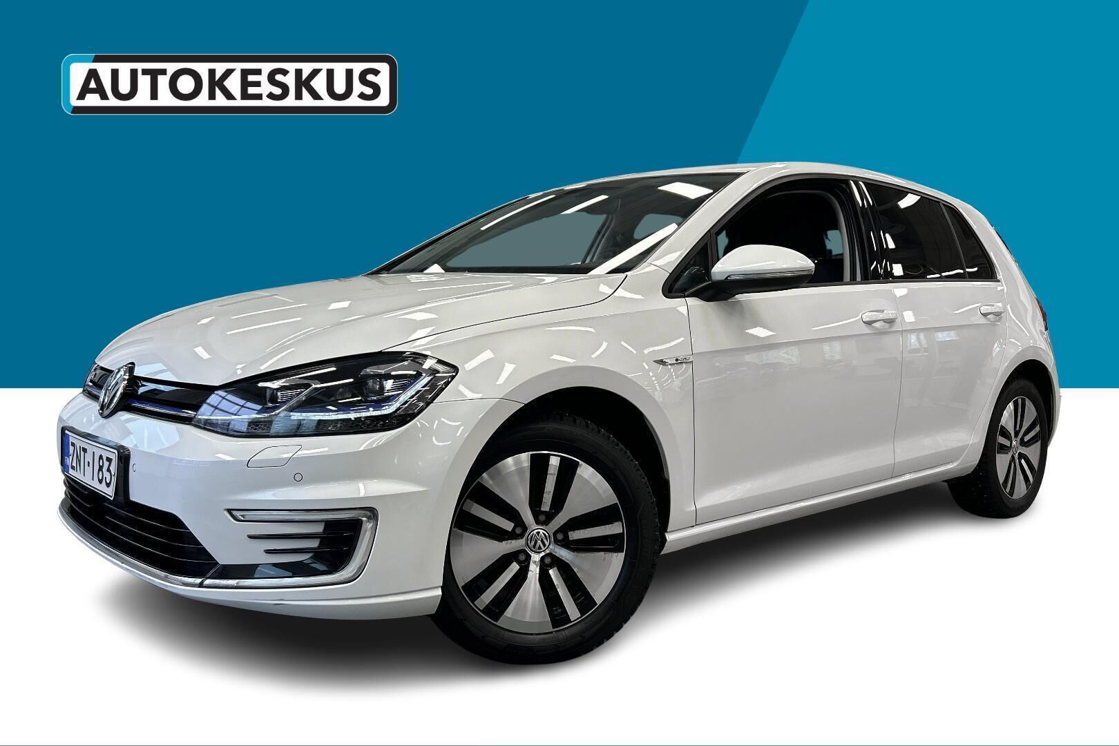 Volkswagen Golf iso kuva 0