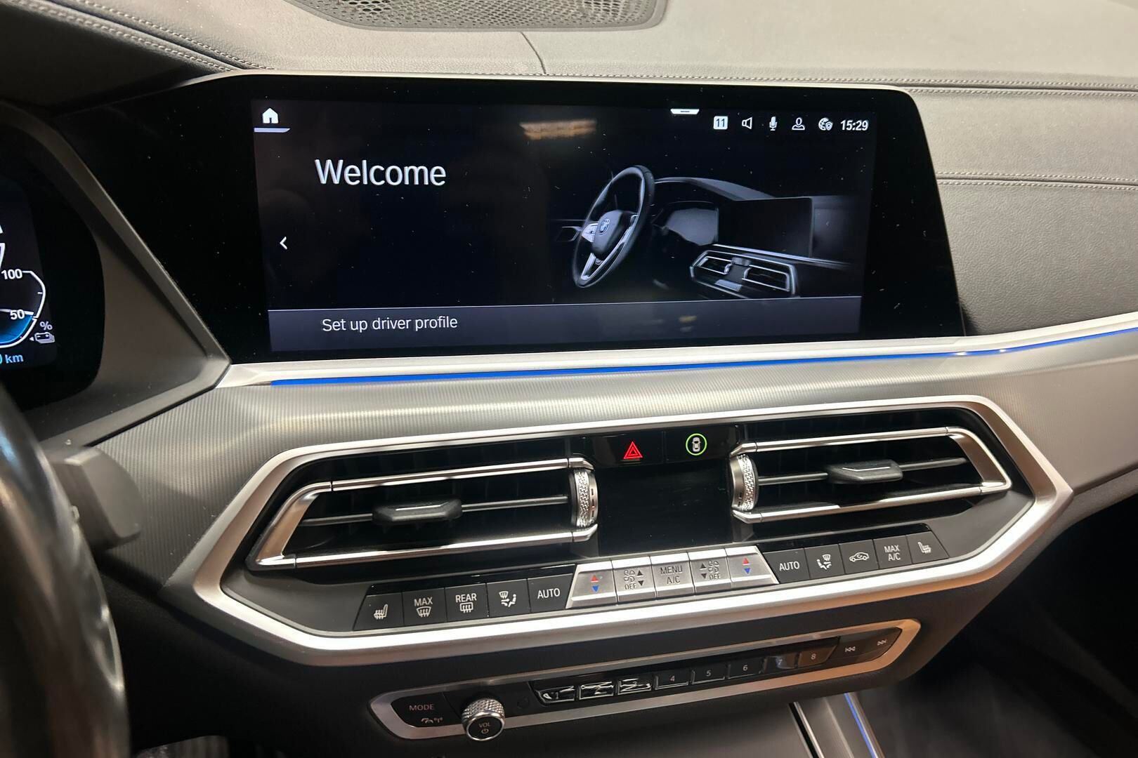BMW X5 iso kuva 11