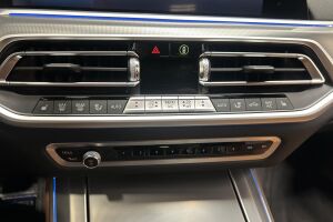 BMW X5 esikatselu 12