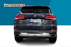 BMW X5 esikatselu 6