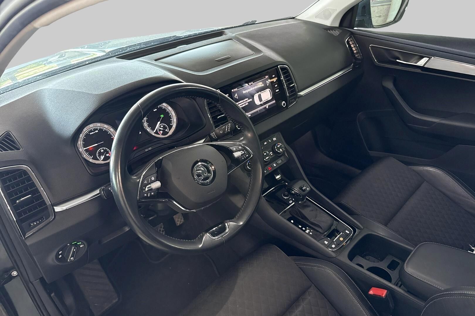 Skoda Karoq iso kuva 2