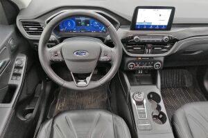 Ford Kuga esikatselu 2