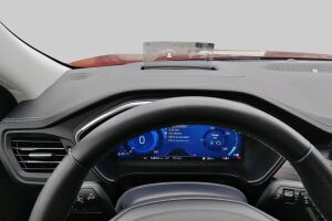 Ford Kuga esikatselu 6