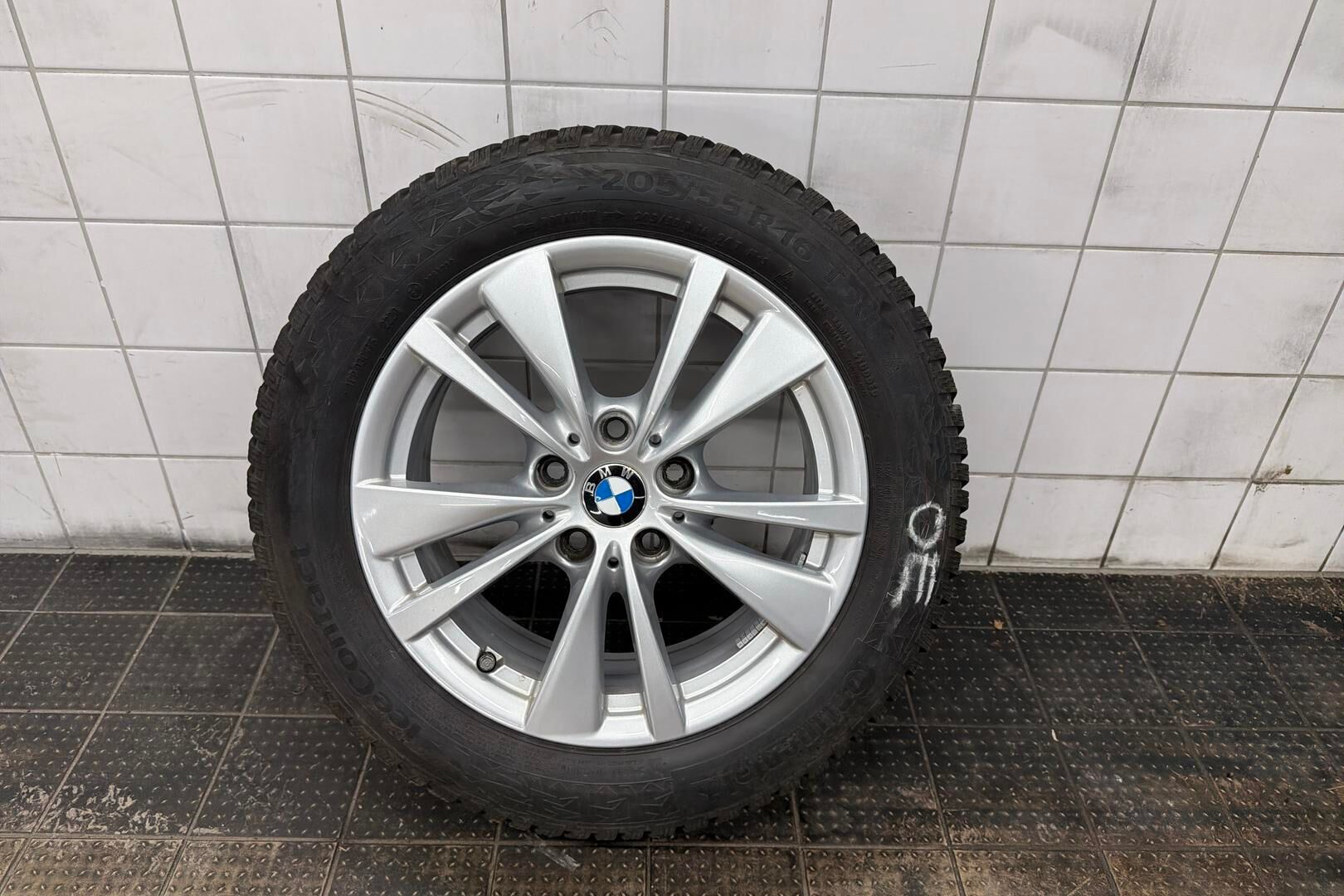 BMW 1-sarja iso kuva 13