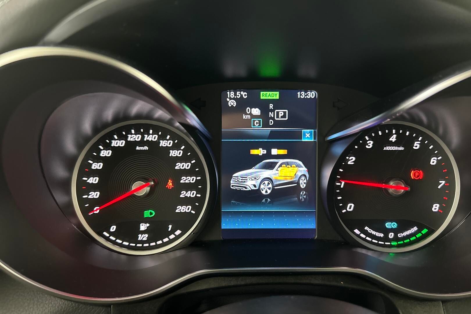 Mercedes-Benz GLC iso kuva 14