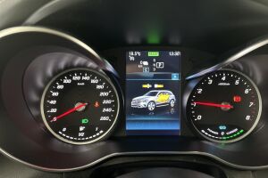 Mercedes-Benz GLC esikatselu 13