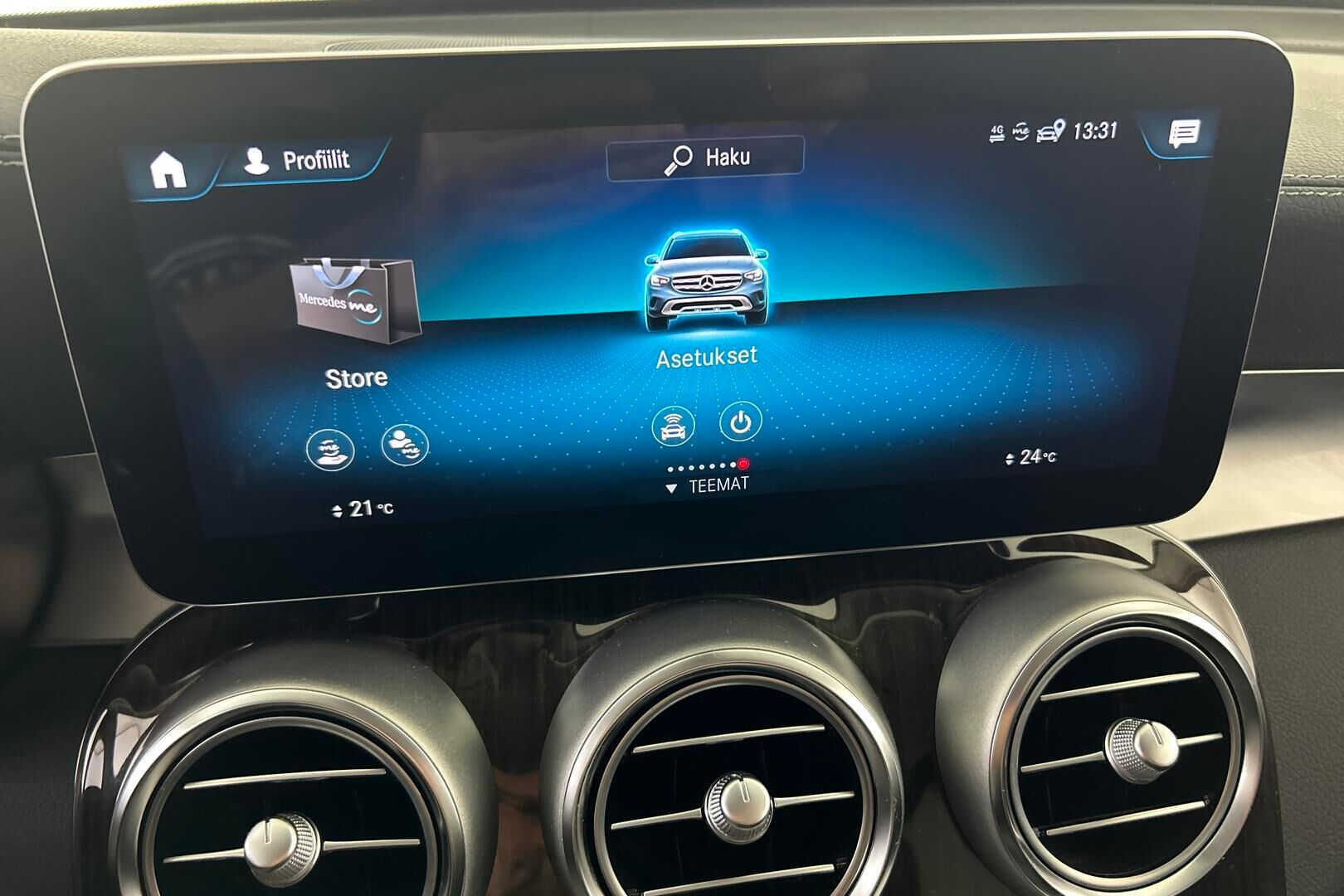 Mercedes-Benz GLC iso kuva 17
