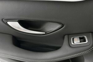 Mercedes-Benz GLC esikatselu 26