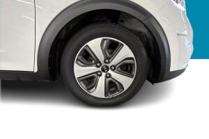 Kia Niro plug-in esikatselu 11
