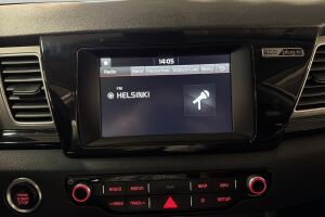 Kia Niro plug-in esikatselu 24
