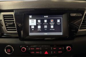 Kia Niro plug-in esikatselu 27