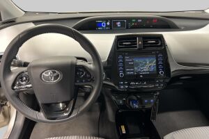 Toyota Prius esikatselu 6