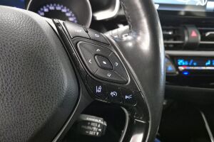 Toyota C-HR esikatselu 17