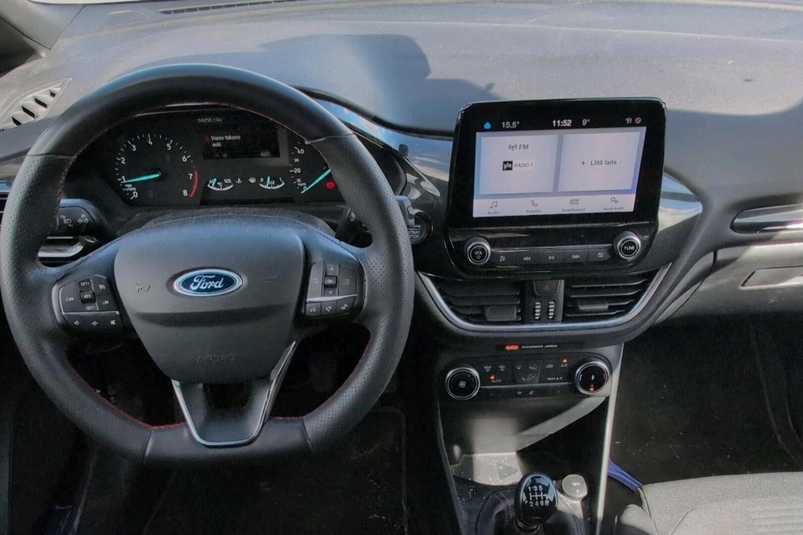 Ford Fiesta iso kuva 2