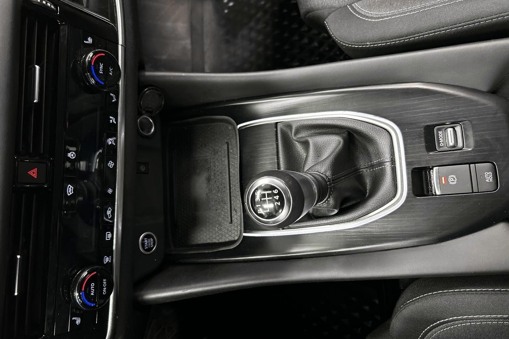 Nissan Qashqai iso kuva 19