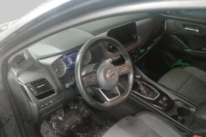 Nissan Qashqai esikatselu 2