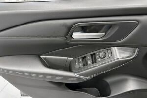 Nissan Qashqai esikatselu 22