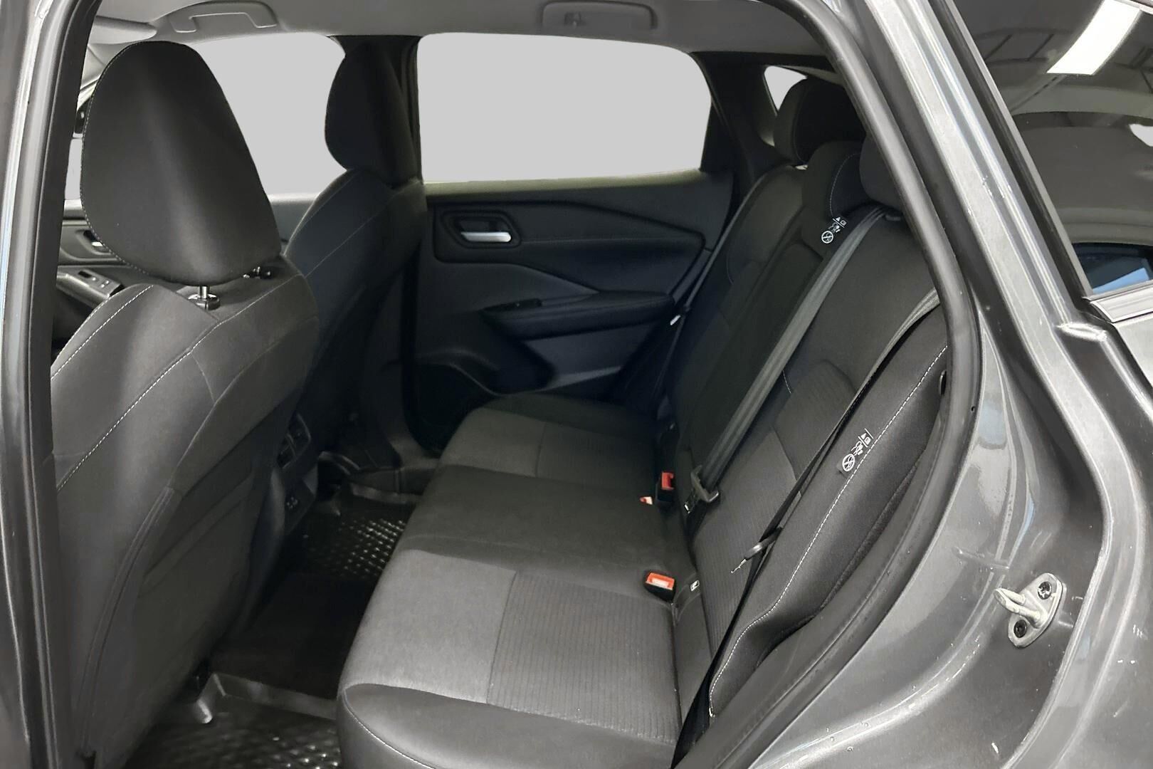 Nissan Qashqai iso kuva 6