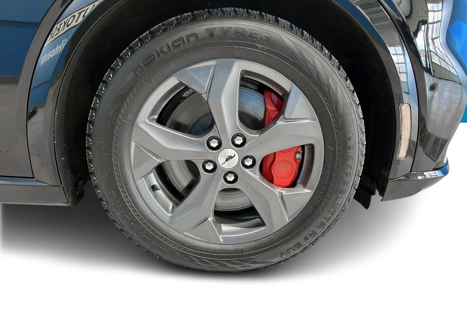 Ford Mustang Mach-E iso kuva 23