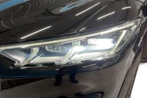 Ford Mustang Mach-E esikatselu 27