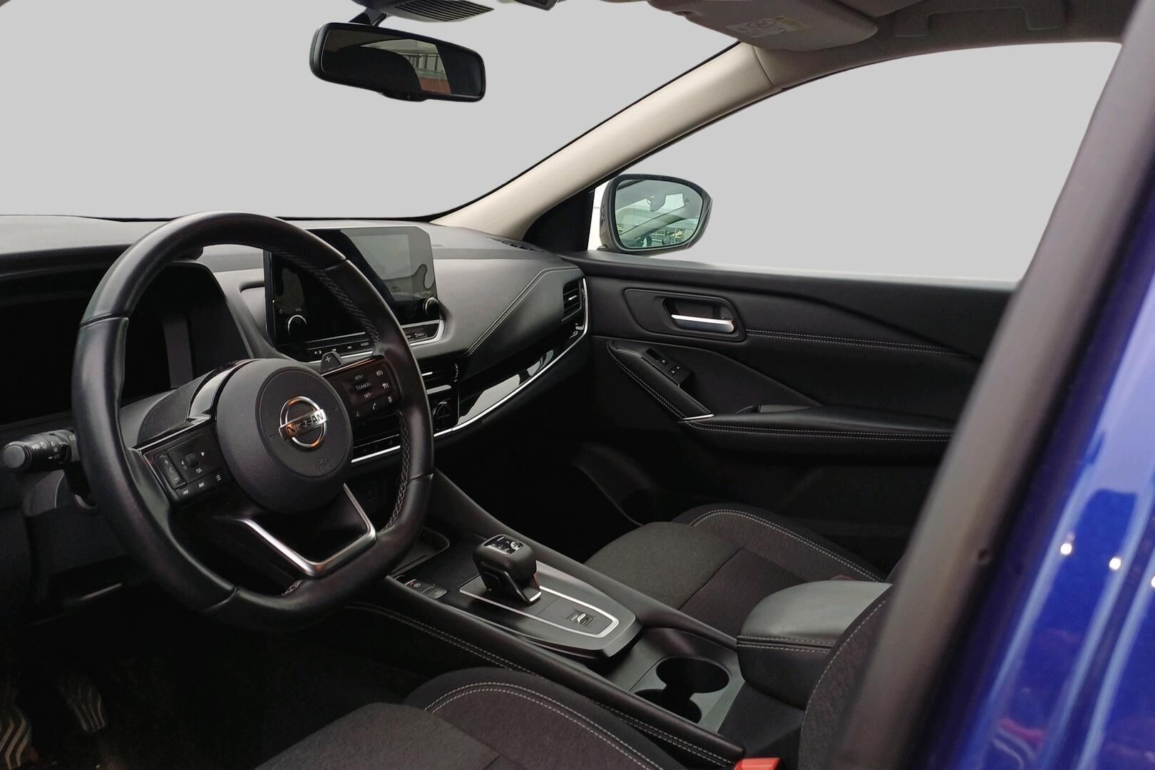 Nissan Qashqai iso kuva 2