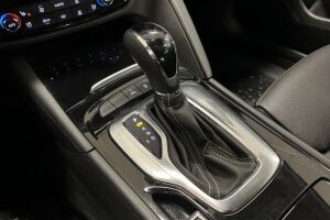 Opel Insignia esikatselu 12