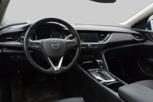 Opel Insignia esikatselu 2