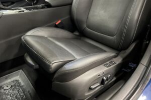 Opel Insignia esikatselu 25