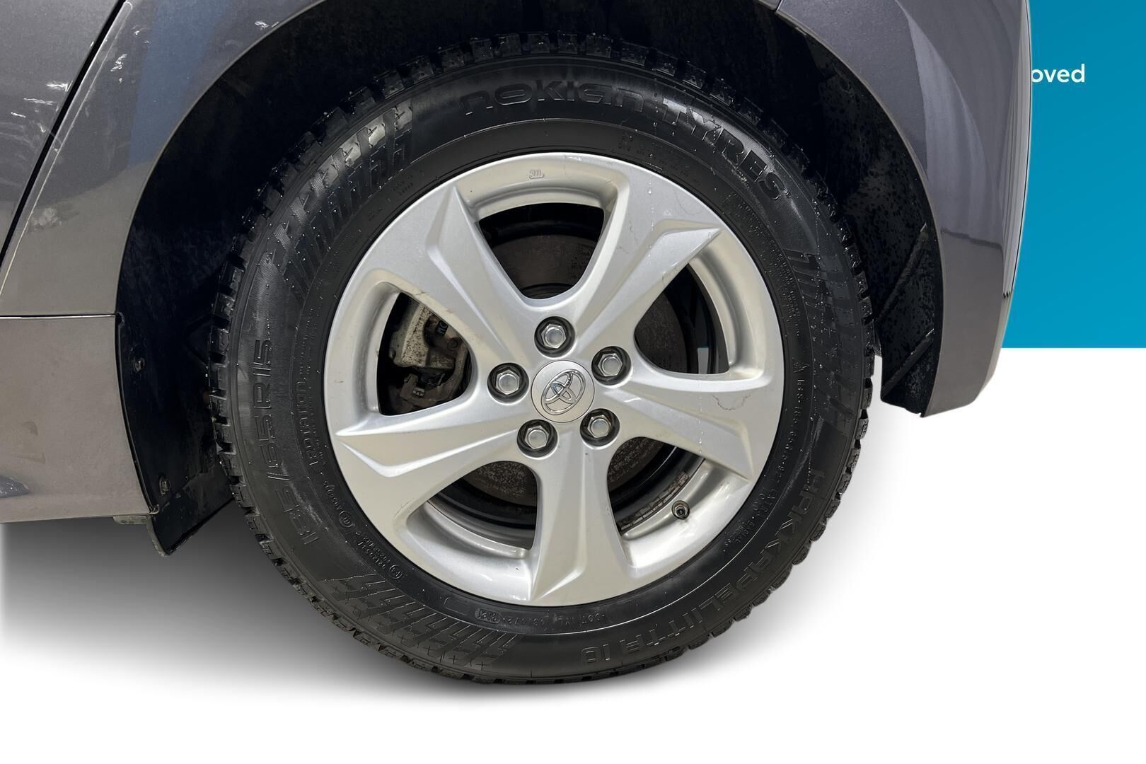 Toyota Yaris iso kuva 12