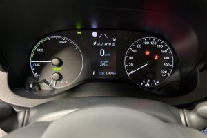 Toyota Yaris esikatselu 13