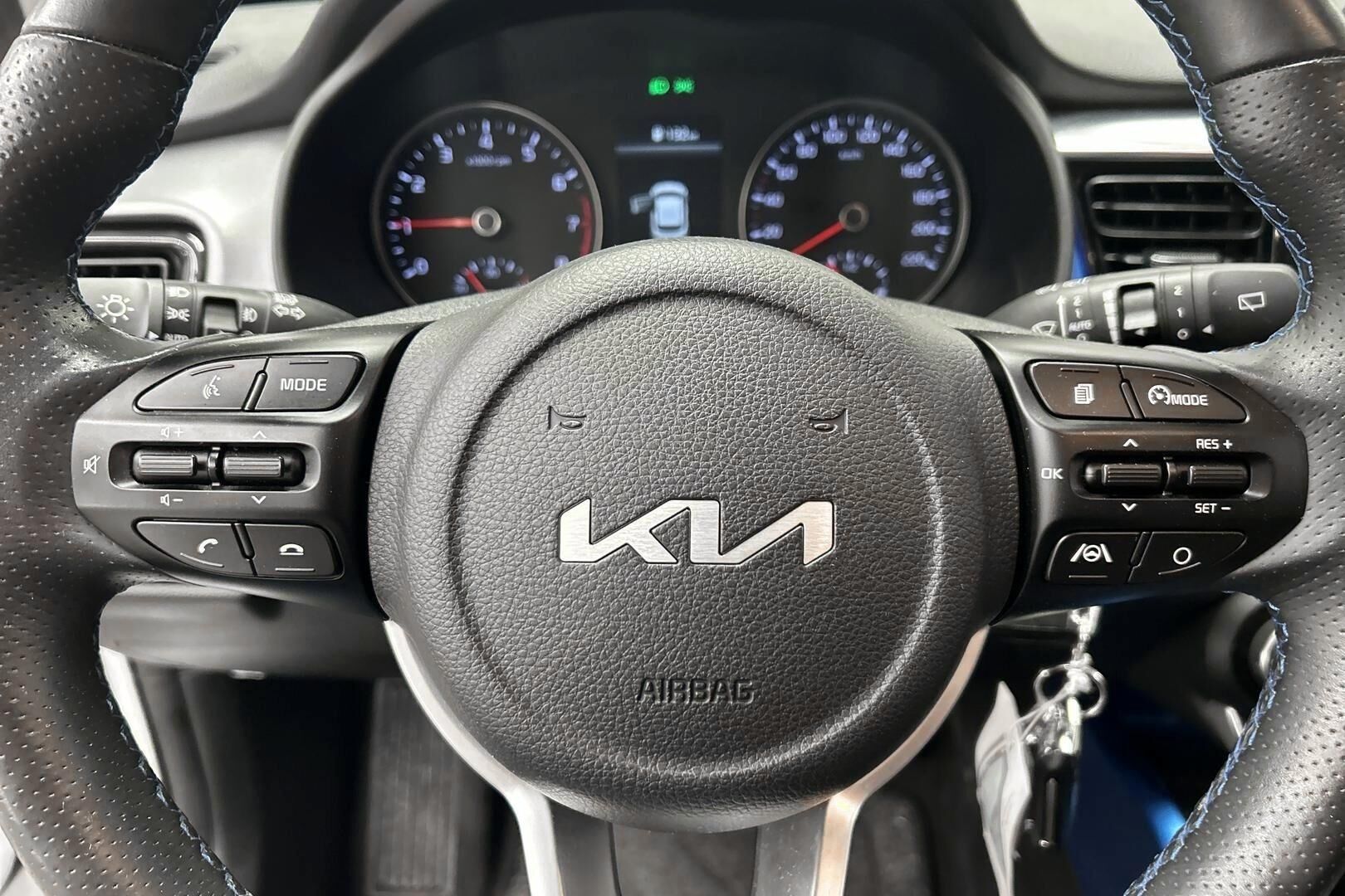 Kia Stonic iso kuva 19