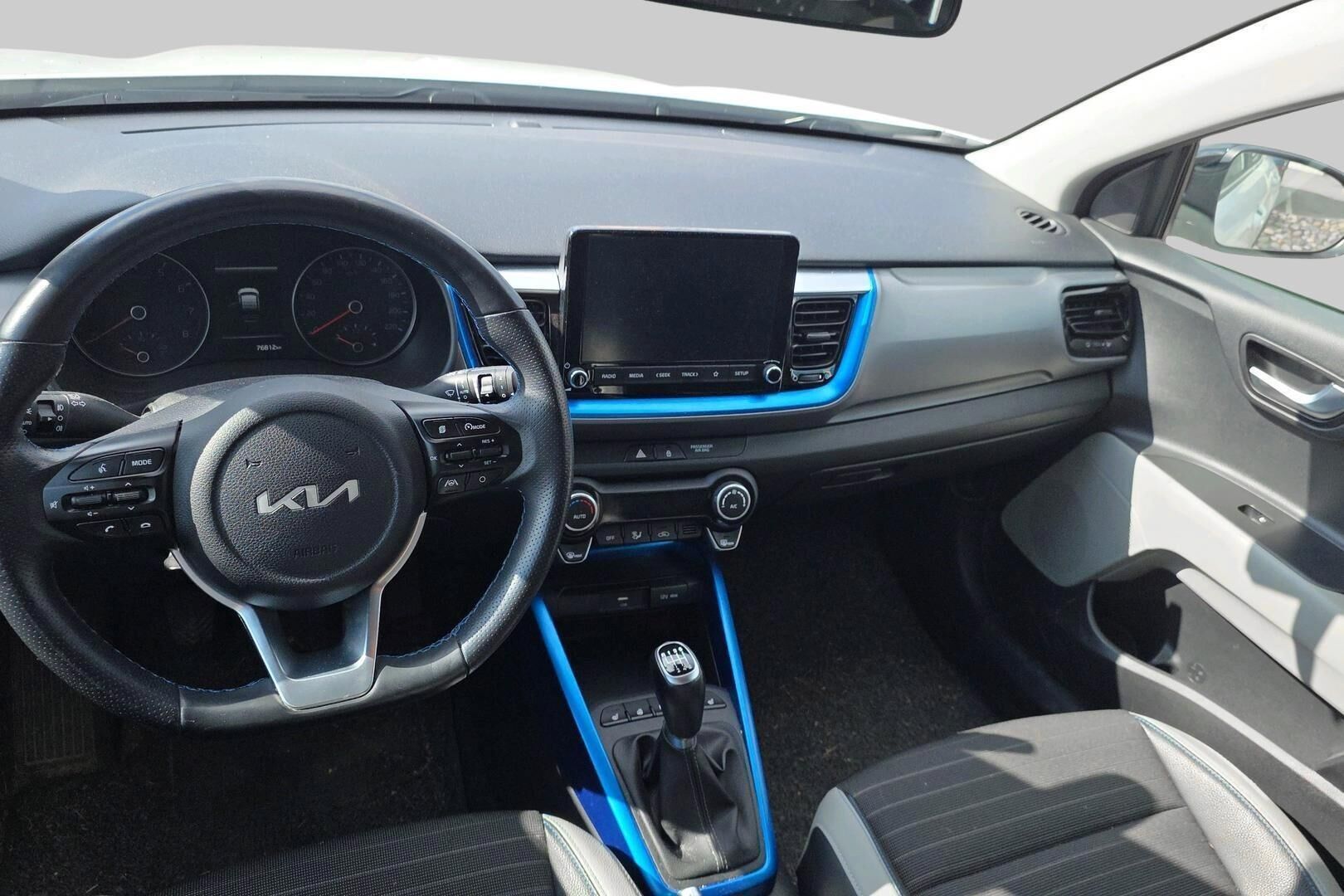 Kia Stonic iso kuva 2
