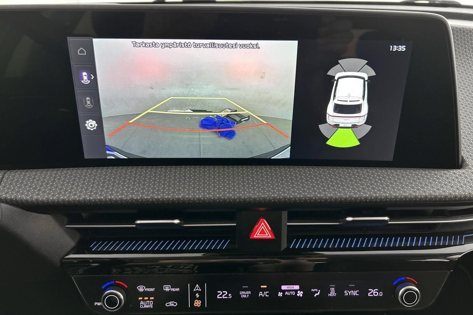 Kia EV6 iso kuva 15
