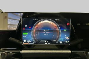 Mercedes-Benz B esikatselu 14