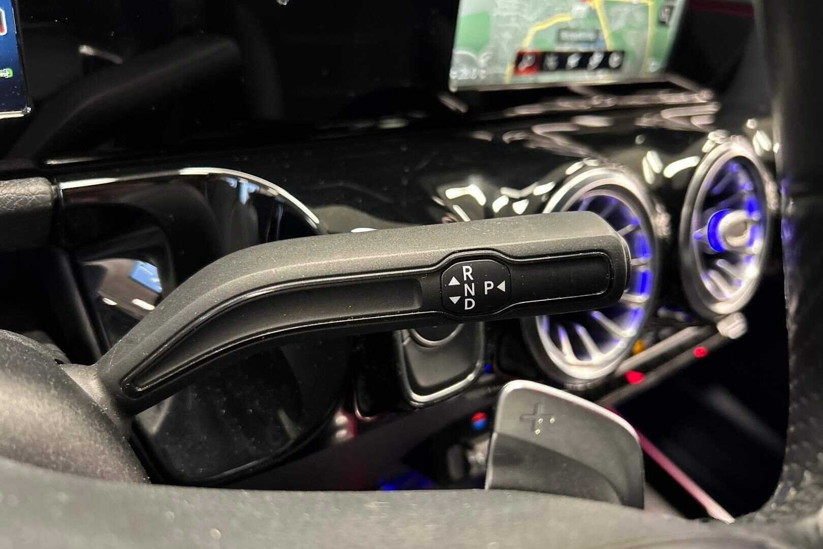 Mercedes-Benz B iso kuva 17