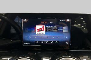 Mercedes-Benz B esikatselu 25