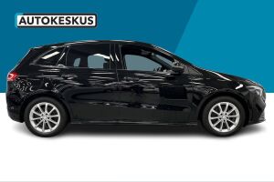 Mercedes-Benz B esikatselu 3