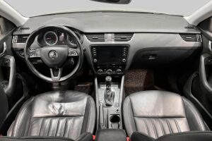 Skoda Octavia esikatselu 17